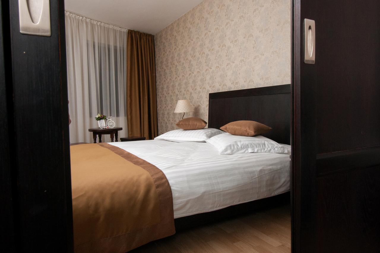 Hotel Complex Mona Caraiman Buşteni Exteriér fotografie