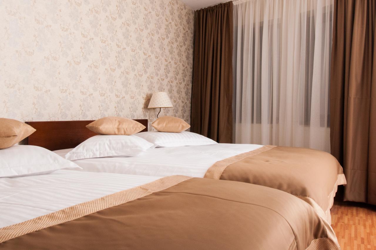 Hotel Complex Mona Caraiman Buşteni Exteriér fotografie